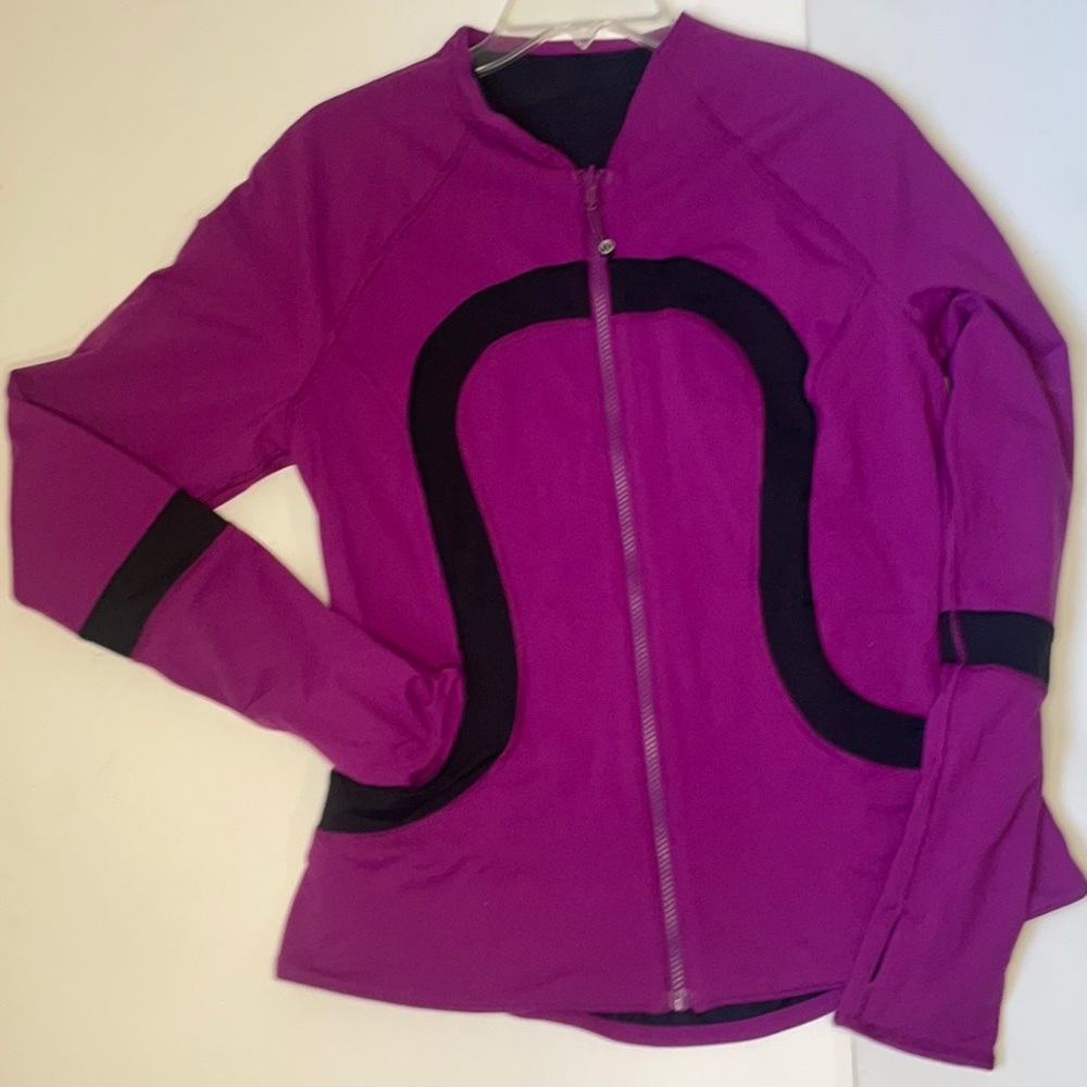 Bliss Jacket Reversible Black/ Regal Plum Mesh